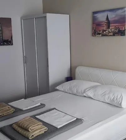 Appartamento Grey House Makarska