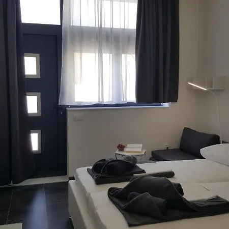 Apartment Grey House Makarska