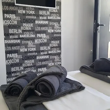 Apartment Grey House Makarska