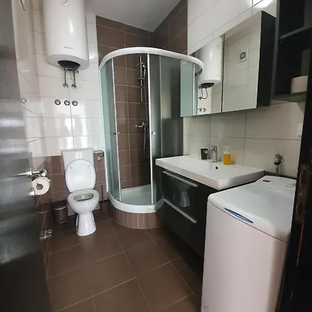 Grey House Apartment Makarska