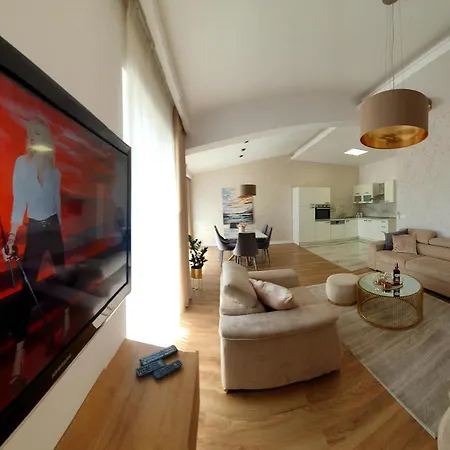 Grey House Makarska